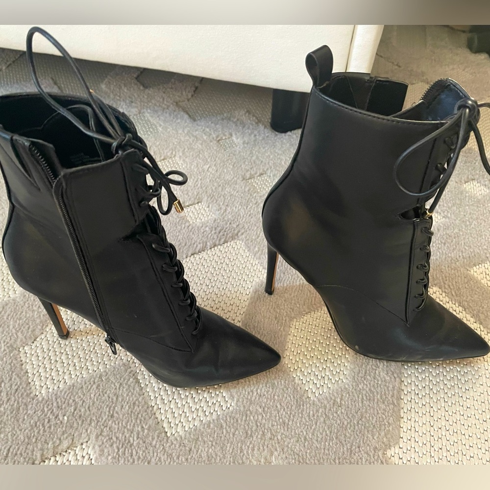 Aldo ankle boots 6.5